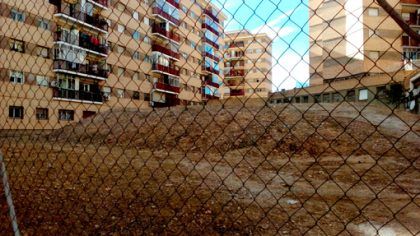Limpieza solar calle Terranova La Paz Zaragoza