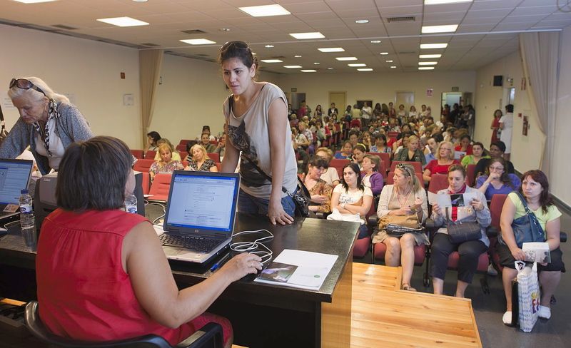 Este miércoles ha comenzado el plazo de inscripción para los 34 cursos de la Casa de la Mujer