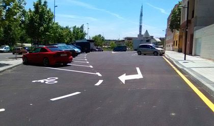 Ya está operativo el aparcamiento de la calle Zafiro