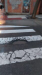 Gran deterioro del asfaltado en varios puntos de La Paz item-thumbnail